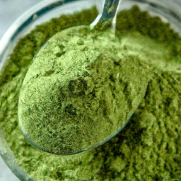 dry kale powder